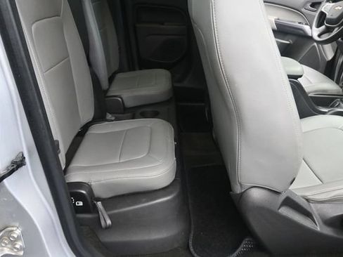 Used 2016 Chevrolet Colorado W/T w/ WT Convenience Package RWD image 19