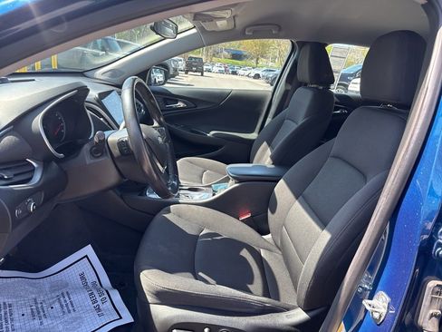 Used 2019 Chevrolet Malibu RS w/ LPO, Convenience Package 2 FWD image 9