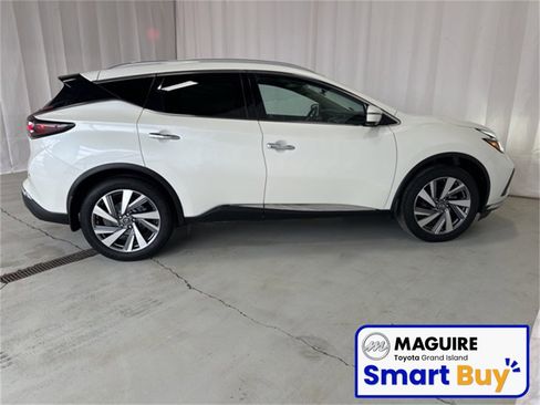 Used 2021 Nissan Murano SL image 2
