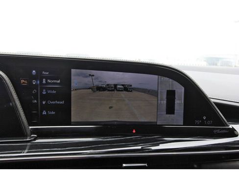 Used 2023 Cadillac Escalade ESV Sport AWD/4WD image 23