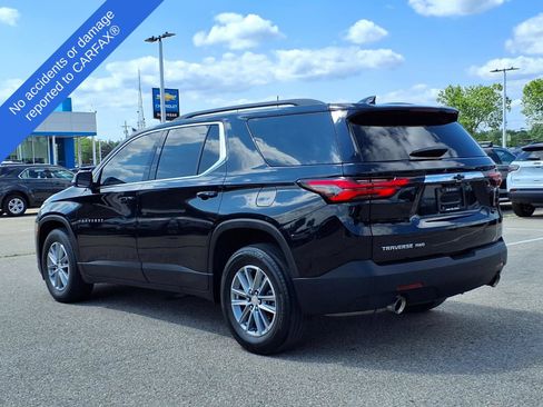 Used 2023 Chevrolet Traverse LT w/ LPO, Floor Liner Package AWD/4WD image 8
