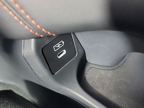 Certified 2026 Honda HR-V Sport image 32