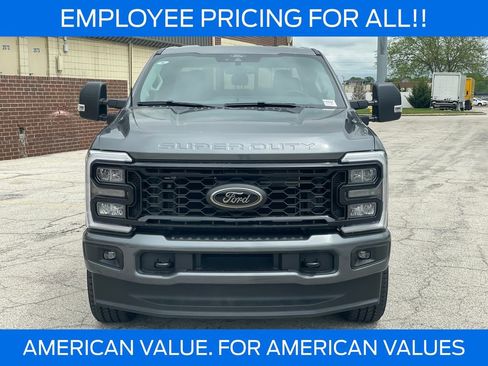 New 2026 Ford F350 XLT w/ XLT Premium Package AWD/4WD image 8