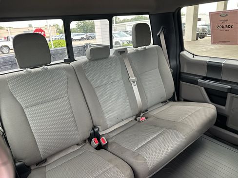 Used 2017 Ford F150 XLT w/ Equipment Group 302A Luxury AWD/4WD image 36