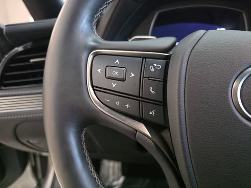 Used 2023 Lexus LS 500 w/ Accessory Package (Z1) RWD image 27