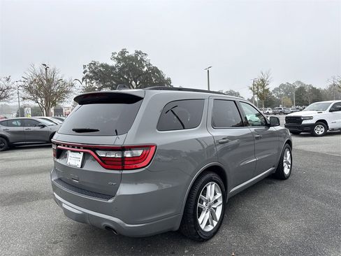 Used 2024 Dodge Durango GT image 3