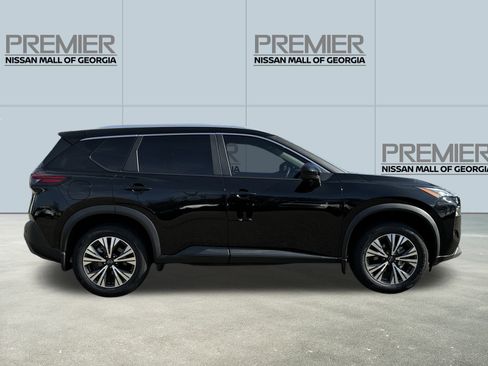 Certified 2023 Nissan Rogue SV w/ SV Premium B Package image 4