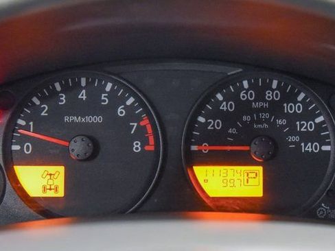 Used 2021 Nissan Frontier SV w/ Midnight Edition Floor Mats image 20