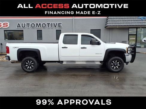 Used 2013 Chevrolet Silverado 2500 LT image 1