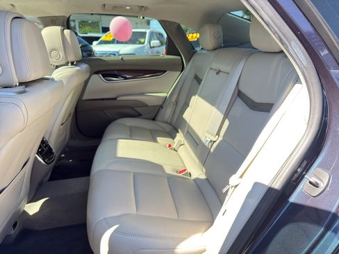 Used 2013 Cadillac XTS Platinum FWD image 16