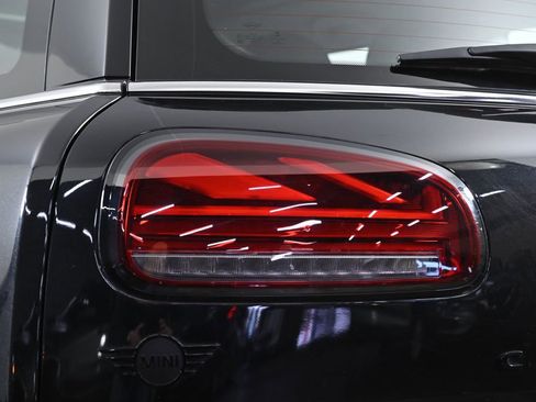 Certified 2023 MINI Cooper Clubman S image 8