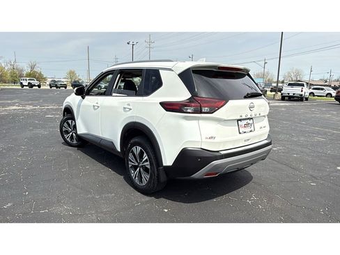 Used 2023 Nissan Rogue SV w/ SV Premium B Package AWD/4WD image 5