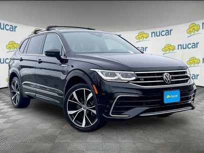 Used 2022 Volkswagen Tiguan SEL R-Line