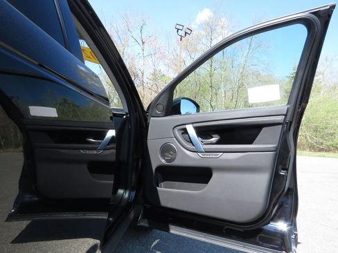 Used 2020 Land Rover Discovery Sport S AWD/4WD image 12
