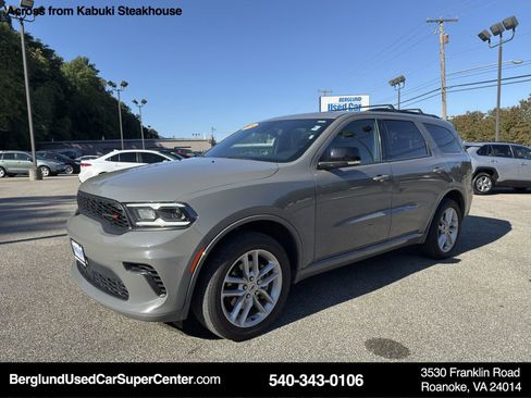 Used 2024 Dodge Durango GT image 8