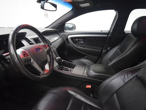 Used 2017 Ford Taurus SEL FWD image 8