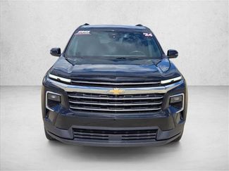 Used 2024 Chevrolet Traverse LT video 2