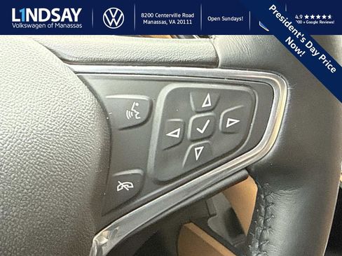 Used 2016 Chevrolet Volt Premier w/ Driver Confidence Package image 19