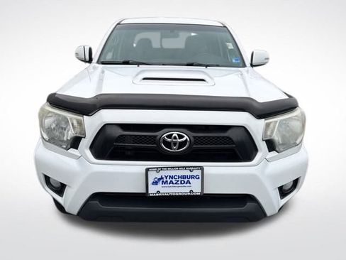 Used 2014 Toyota Tacoma PreRunner image 11