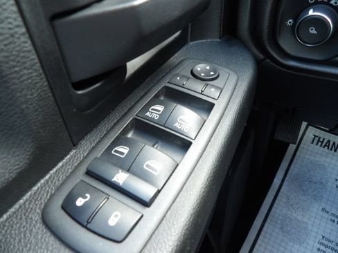 Used 2022 RAM 2500 Tradesman AWD/4WD image 17