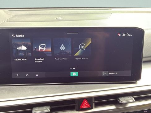 Used 2025 Kia Sorento LX FWD image 28