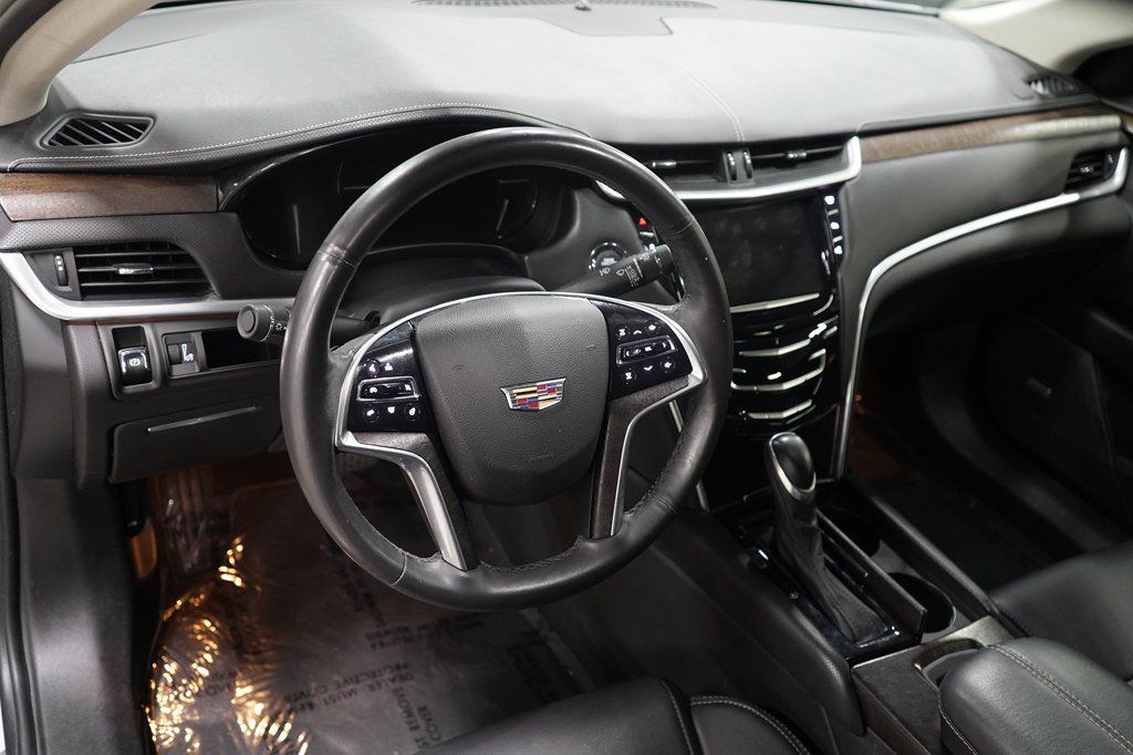 Used 2018 Cadillac XTS Luxury FWD image 10