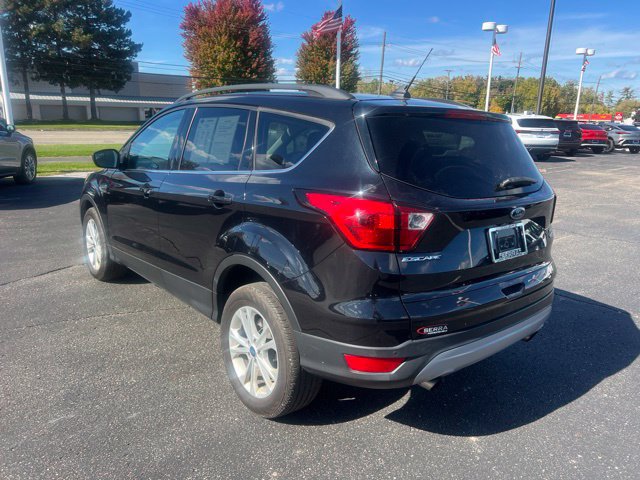 Used 2019 Ford Escape SEL AWD/4WD image 7