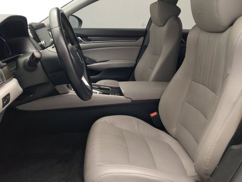 Used 2018 Honda Accord EX-L image 17