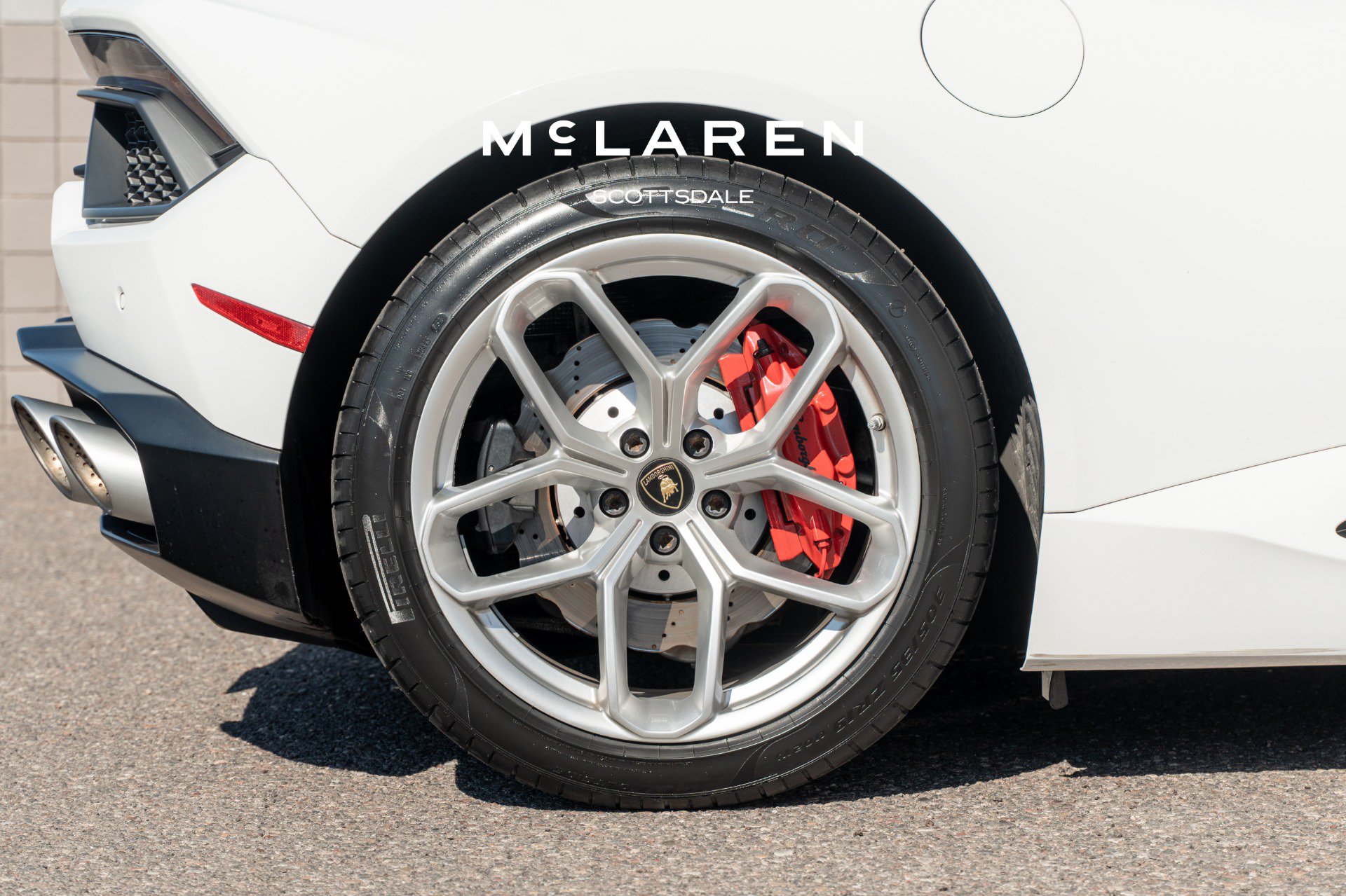 Used 2018 Lamborghini Huracan LP 580-2 RWD image 28