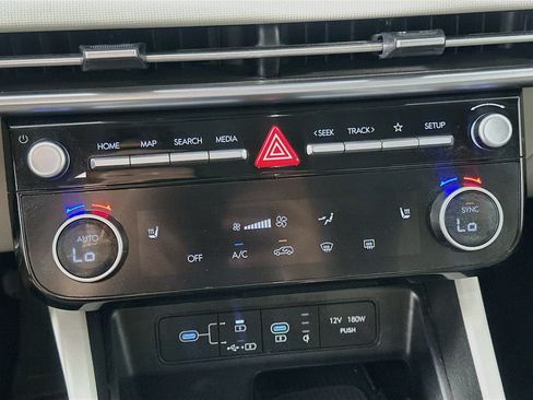 Used 2025 Hyundai Tucson SEL FWD image 23