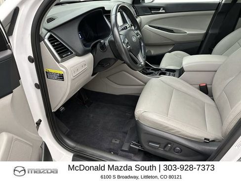 Used 2018 Hyundai Tucson Value AWD/4WD image 11