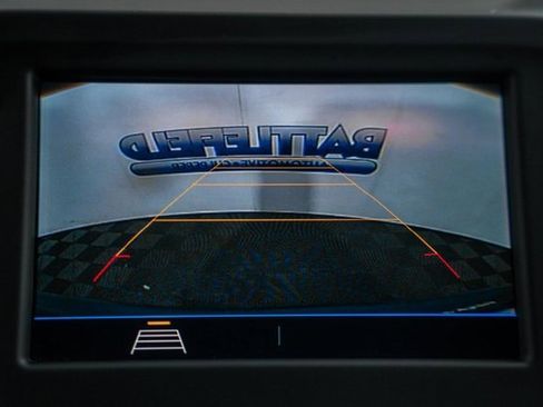 Used 2021 Chevrolet Equinox LT image 41