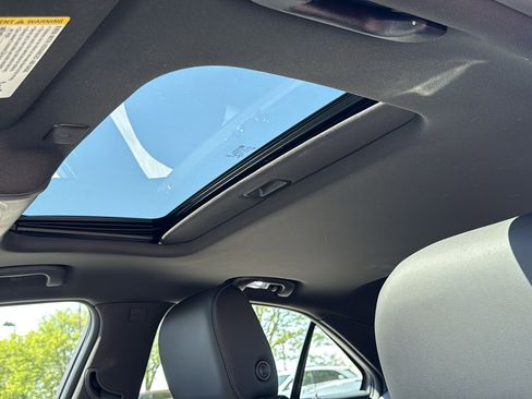 Certified 2022 Cadillac CT4 Premium Luxury AWD/4WD image 28