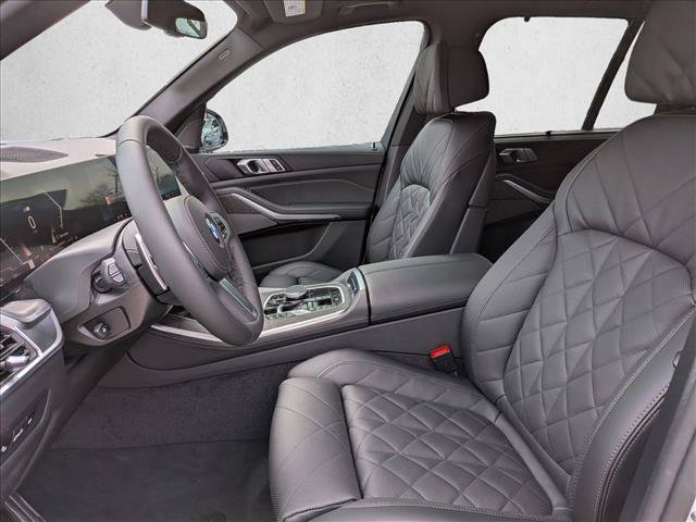 Used 2026 BMW X5 xDrive40i w/ M Sport Package AWD/4WD image 4