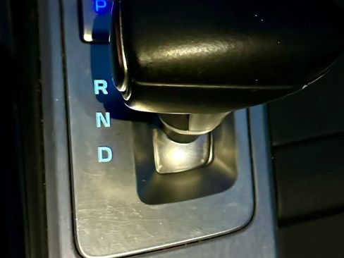 Used 2019 Genesis G70 2.0T Advanced w/ Sport Package RWD image 30