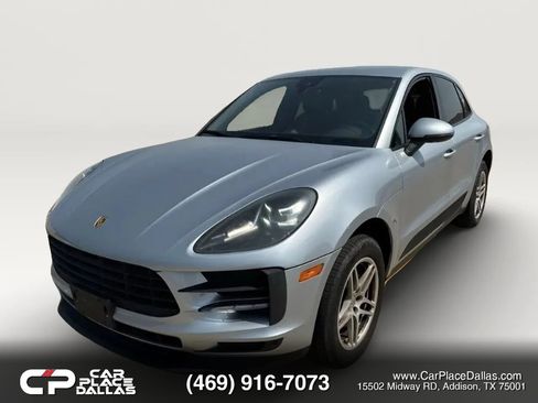Used 2020 Porsche Macan AWD/4WD image 2