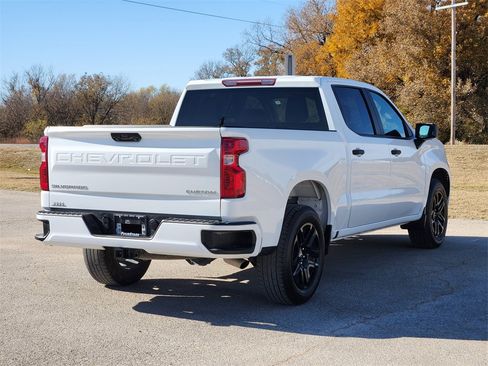 Used 2024 Chevrolet Silverado 1500 Custom image 7