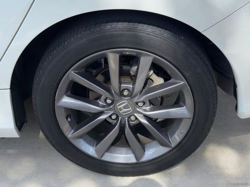 Used 2021 Honda Civic EX image 10