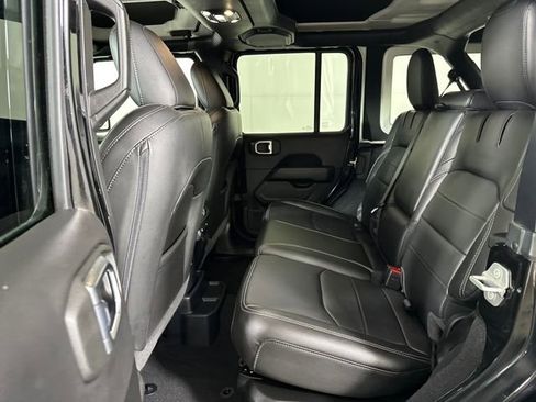 Used 2023 Jeep Wrangler Unlimited Sahara w/ Cold Weather Group image 26