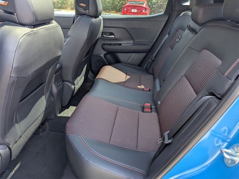 Used 2025 Nissan Kicks SR w/ SR Premium Package image 22