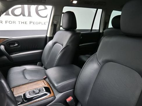 Used 2022 Nissan Armada SL w/ Captain's Chairs Package AWD/4WD image 17