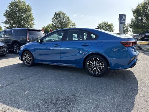 Used 2022 Kia Forte GT-Line image 4