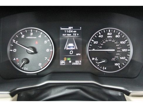 Certified 2025 Subaru Outback Limited AWD/4WD image 14