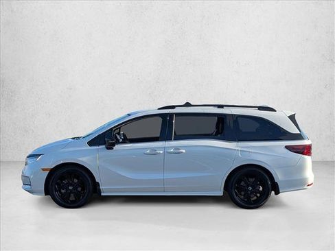 Used 2024 Honda Odyssey Sport image 8