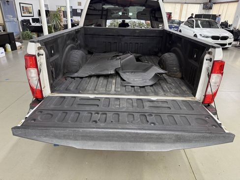 Used 2021 Ford F250 XL w/ STX Appearance Package AWD/4WD image 9