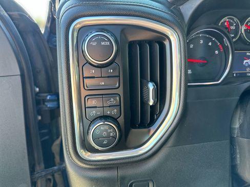Used 2020 Chevrolet Silverado 2500 LT w/ All Star Edition AWD/4WD image 17
