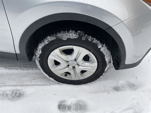 Used 2015 Toyota RAV4 LE image 11