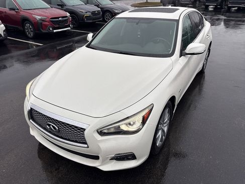 Used 2016 INFINITI Q50 3.0t Premium w/ 3.0T Premium Plus Package image 6