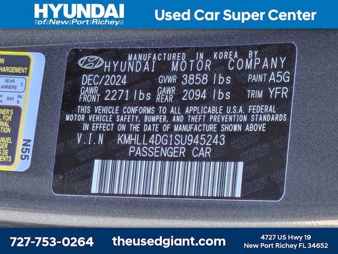 Certified 2025 Hyundai Elantra SE FWD image 31