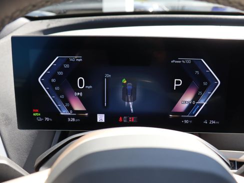 Used 2025 BMW iX xDrive50 image 26